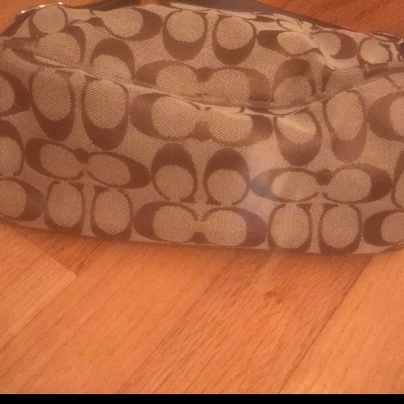 Coach Purse - Picture 3 of 4